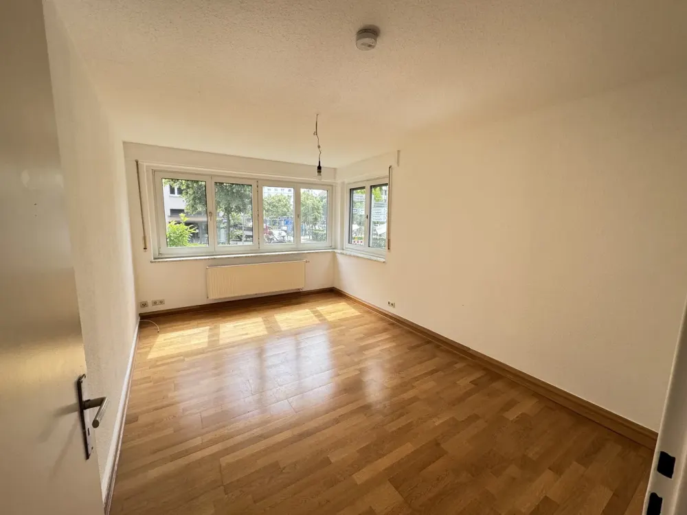 Charmante 3-Zimmer-Wohnung am Merianplatz