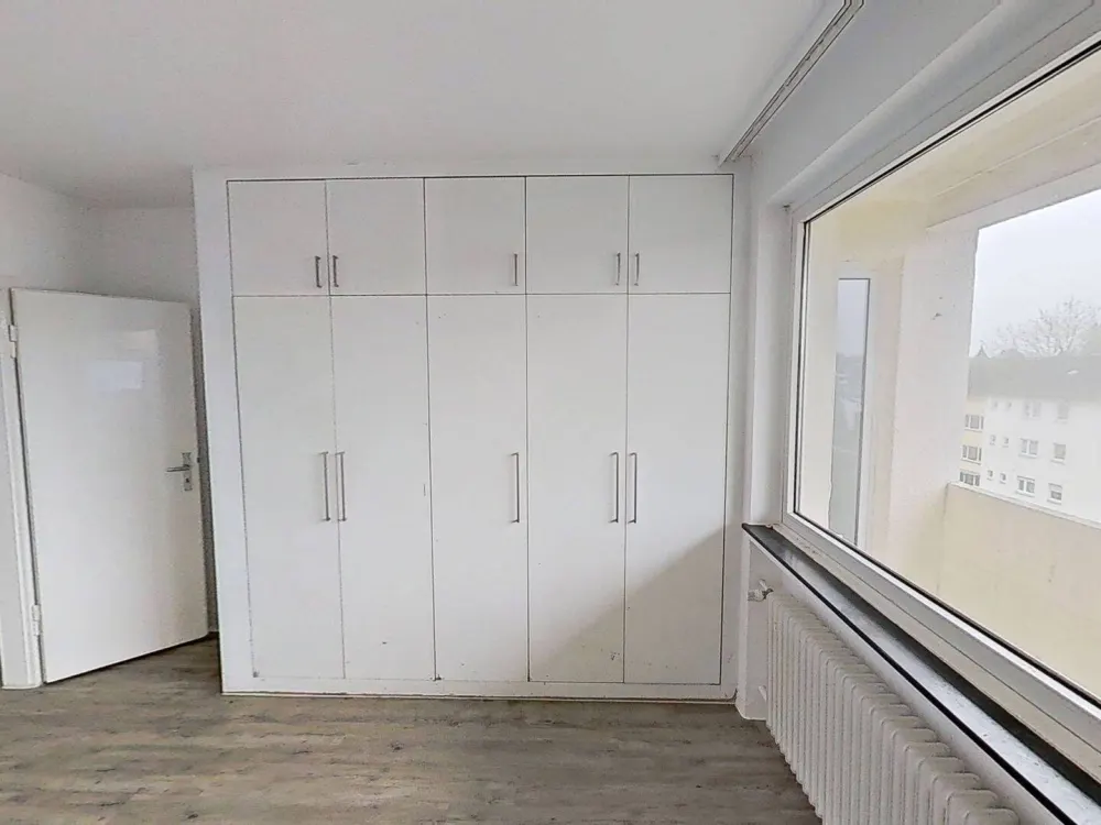 **Große 4-Zimmer-Wohnung mit BALKON und viel Platz für jedes Familienmitglied**