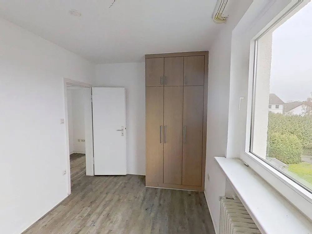 **Große 4-Zimmer-Wohnung mit BALKON und viel Platz für jedes Familienmitglied**