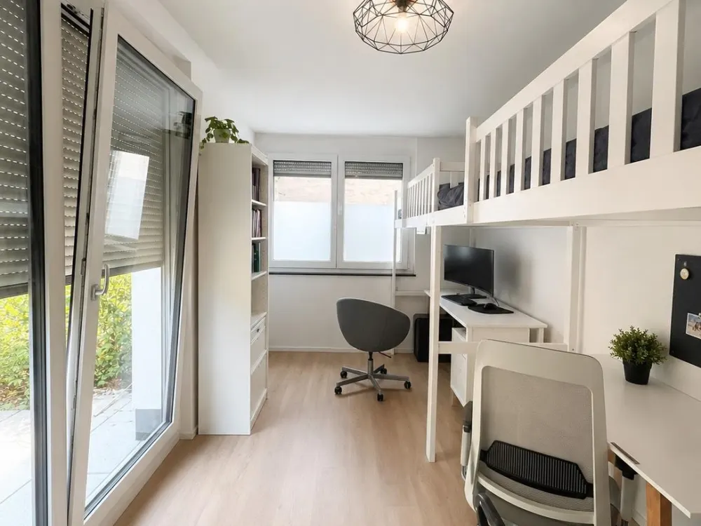 Moderne 3 Zimmer Neubauwohnung mit Terrasse und Balkon