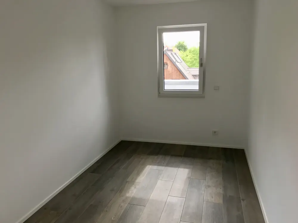 Practical living in this 2-room apartment in Munich Bogenhausen