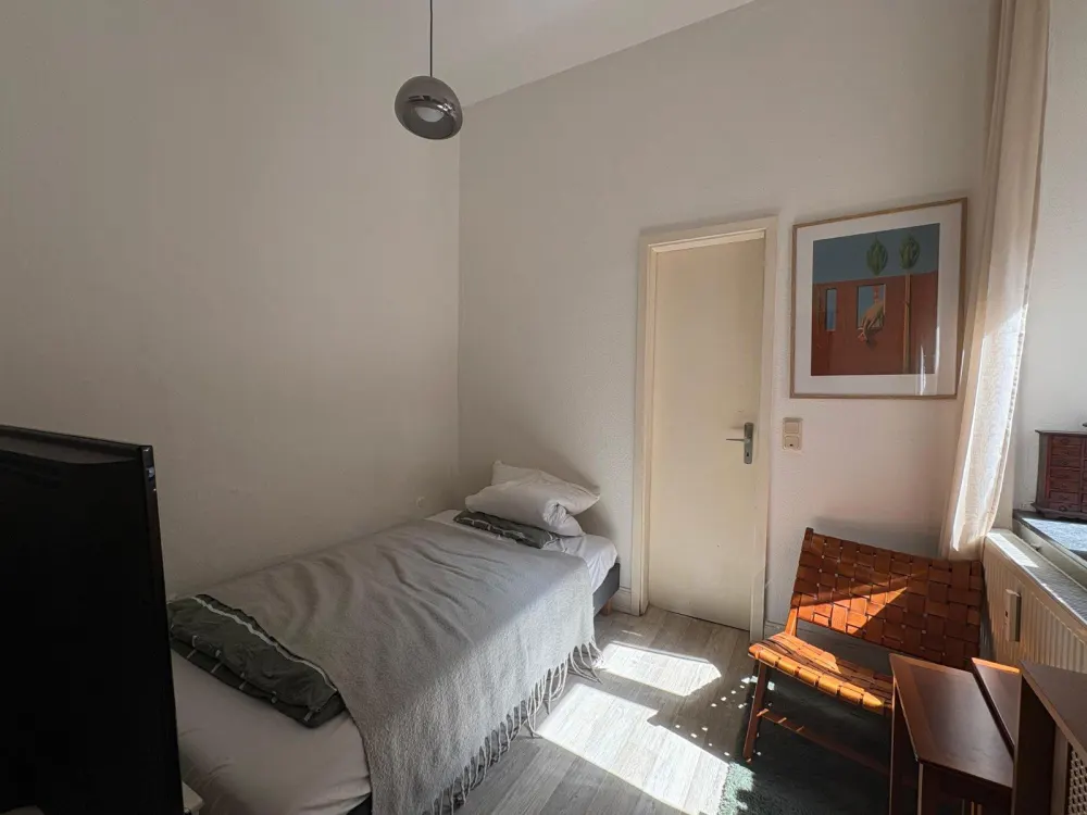 Tausch Wohnung biete Köln suche Berlin Altbau am Chlodwigplatz
