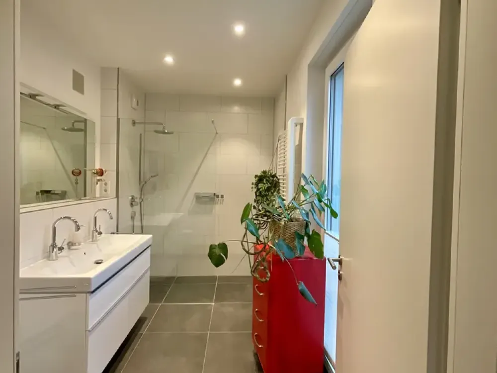 STADTGRÜN | 4-Zimmer mit Top-Ausstattung in alltagstauglicher Lage