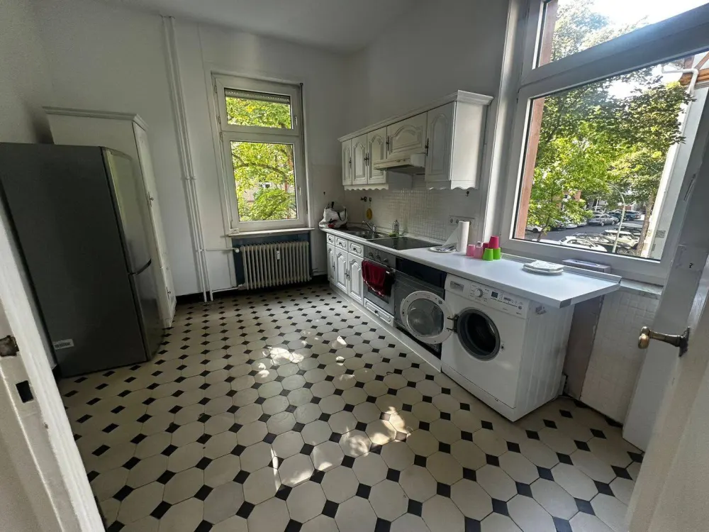 Sonniger Stilaltbau GünthersburgPark - 4 Zimmer,Balkon,Parkett,Einbauküche, GARTEN, KEIN LIFT