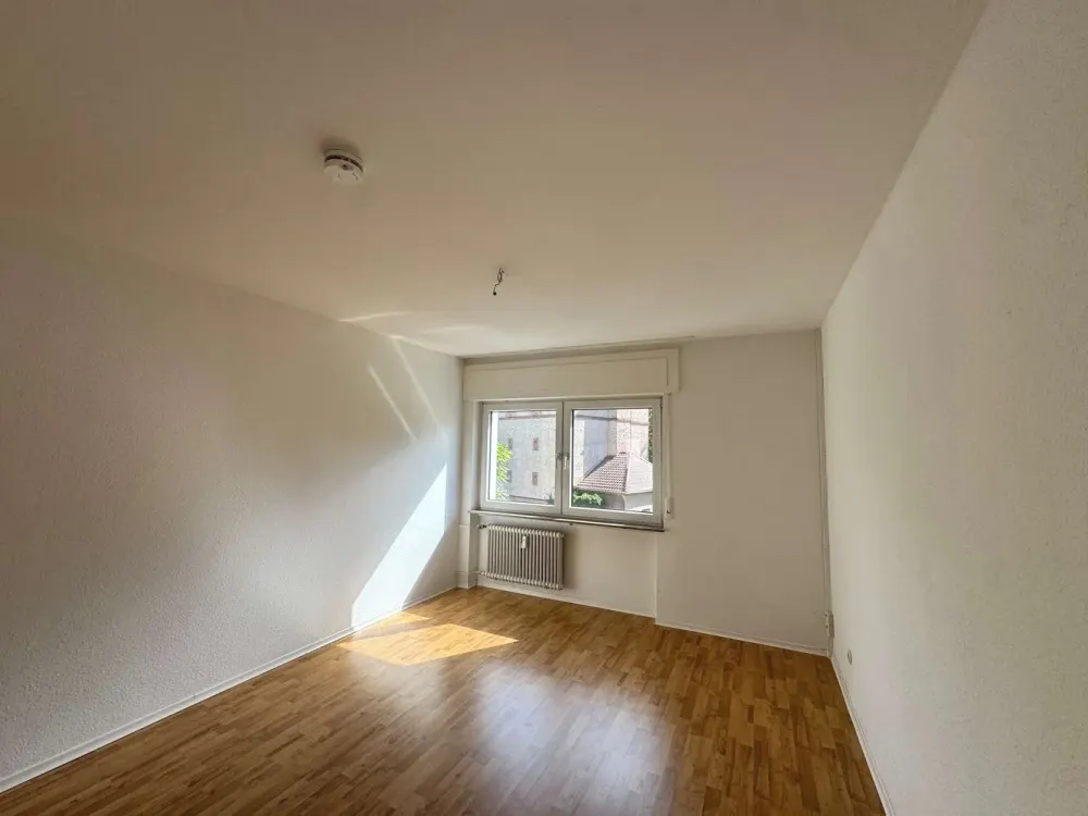 Helle 3-ZKB mit Balkon und Aufzug in zentraler Lage von Offenbach