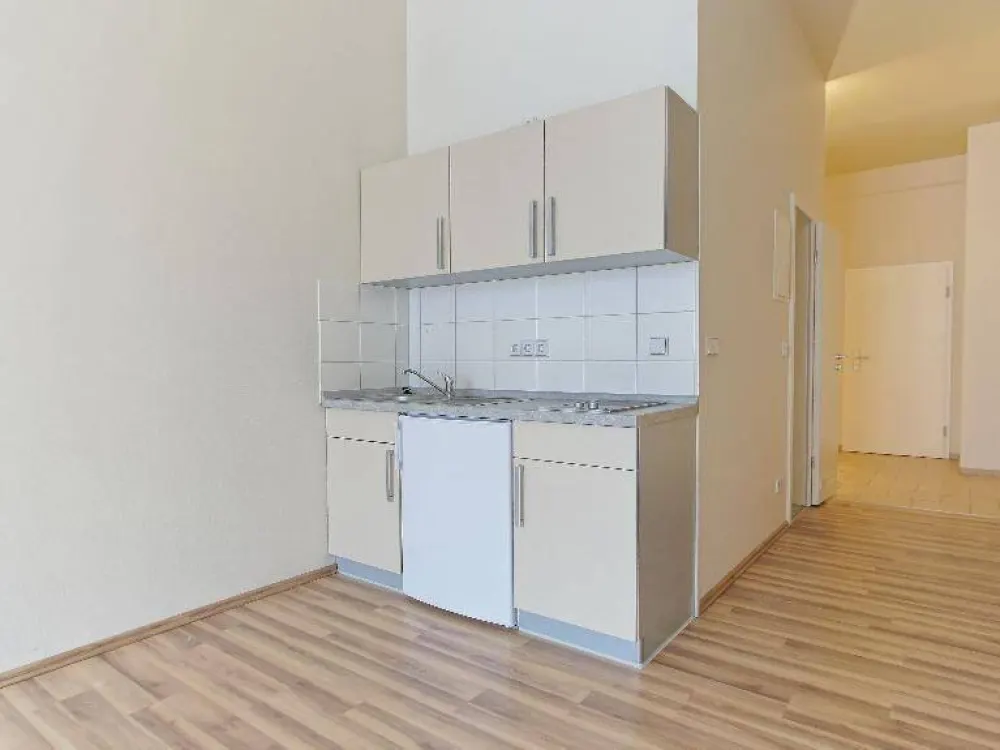 Attraktives, helles Apartment in direkter Uninähe mit Küche!