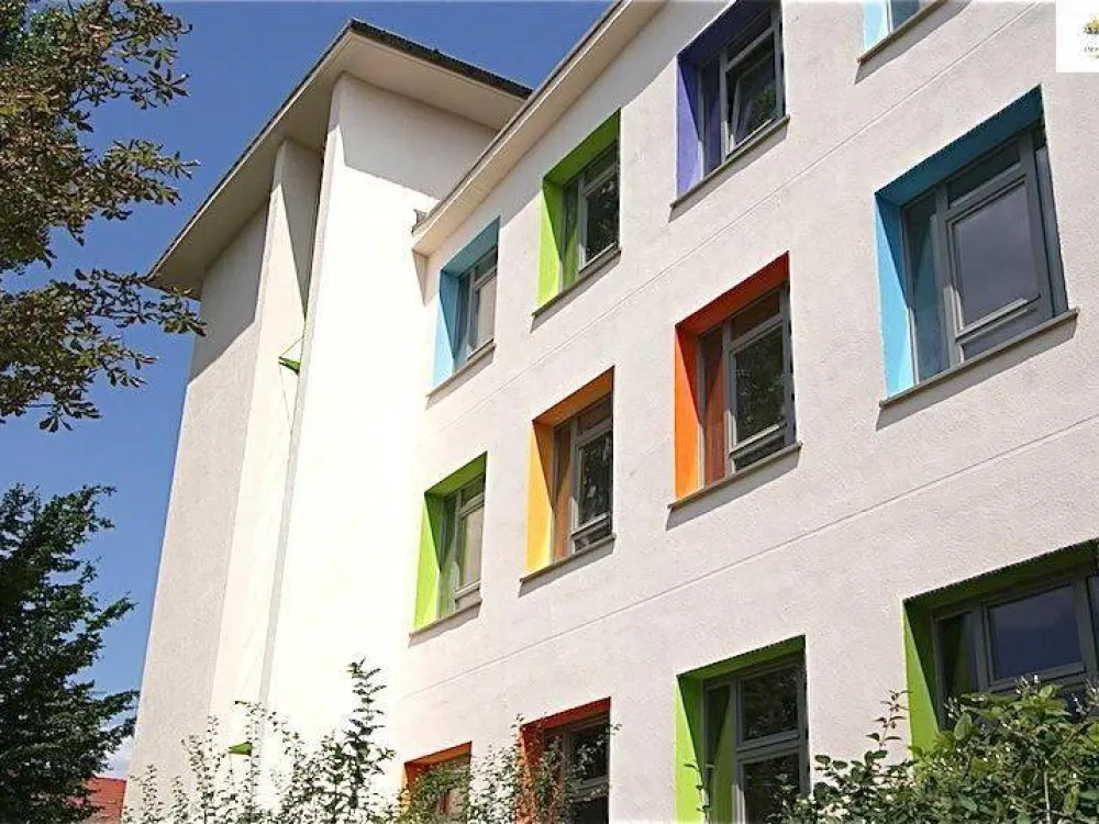 Attraktives, helles Apartment in direkter Uninähe mit Küche!