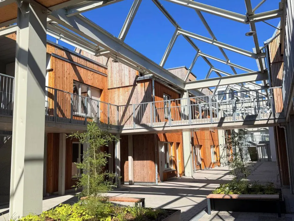 3,5 Zimmer - Sheddach Höfe