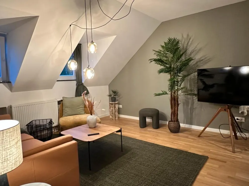 Designer Wohnung möbliert im Herzen Köln Ehrenfelds