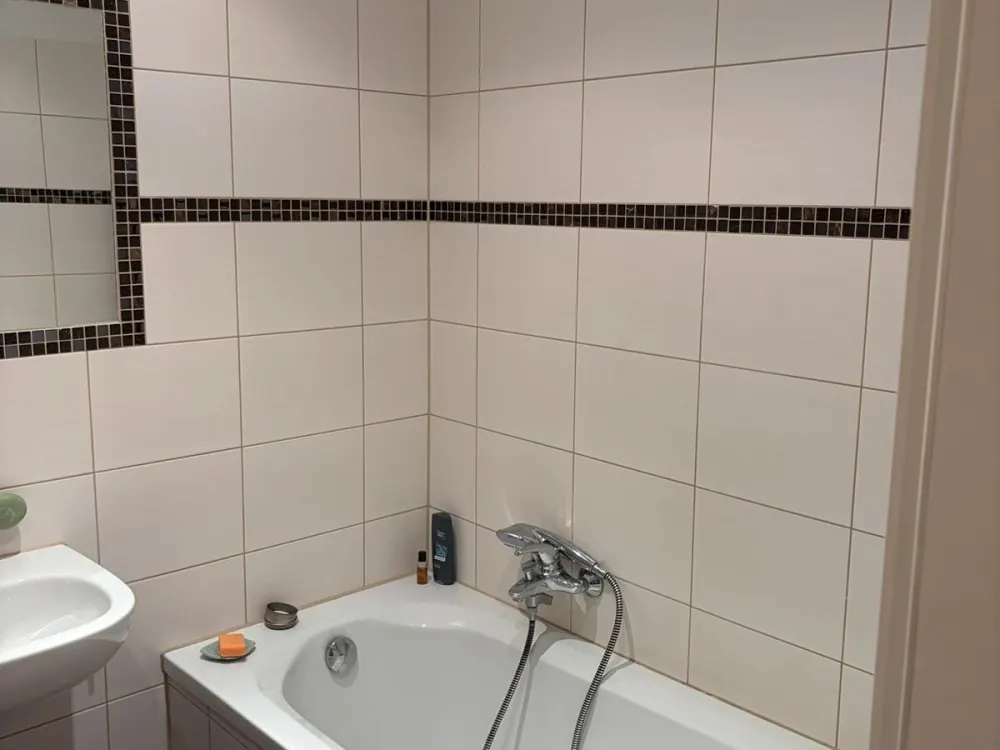 Charmante 2-Zimmer-Wohnung mit Balkon in Dresden Striesen Ost