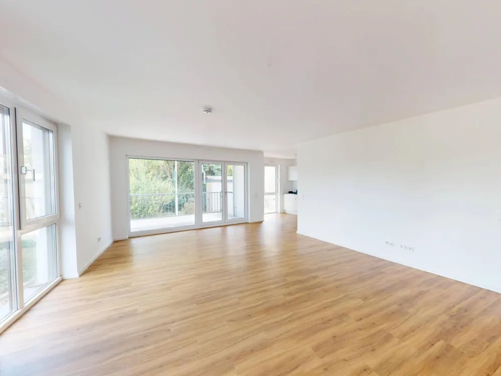 Lichtdurchflutete 3-Zimmer-Wohnung mit EINBAUKÜCHE, BALKON und 2 Bädern