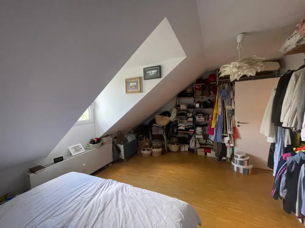 🏡 Stilvolle 2-Zimmer-Dachgeschosswohnung mit offener Wohnküche & modernem Bad
