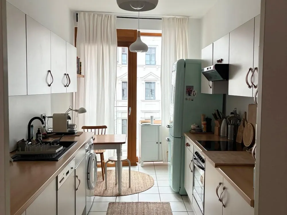 2 Zimmer in Berlin Mitte Untermiete 1.11 - 30.11