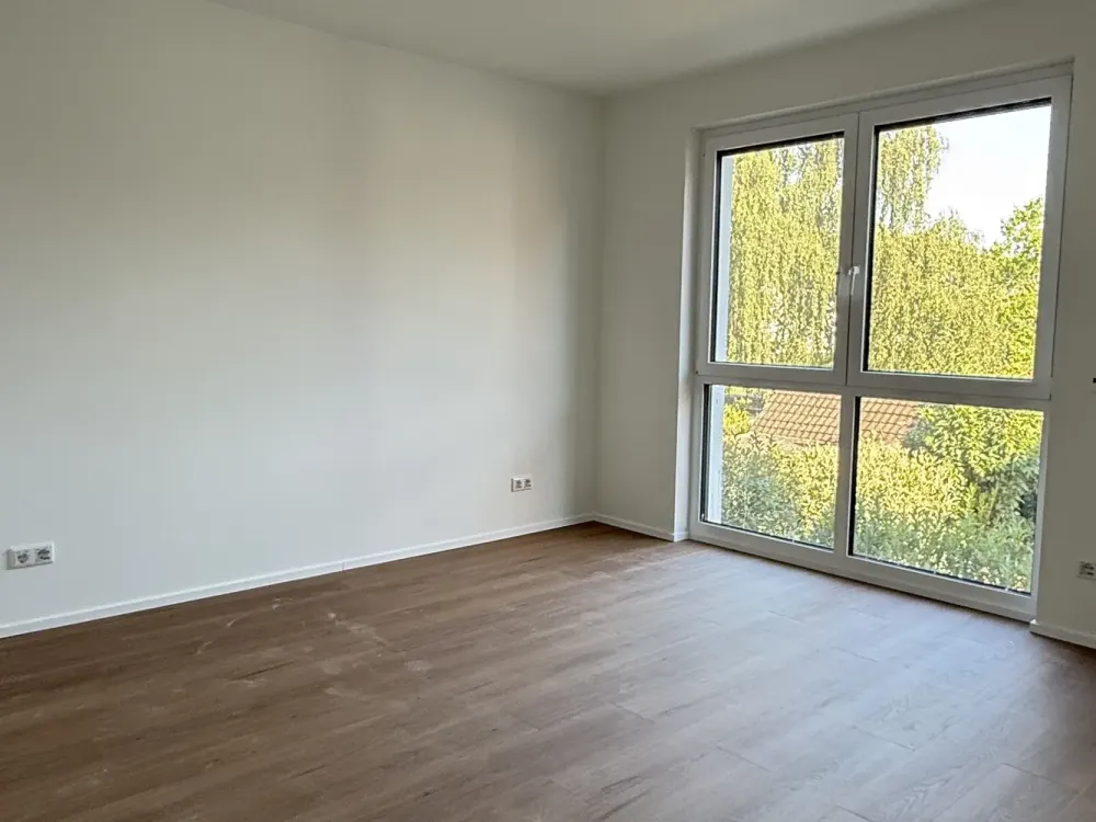 Charming 2-Room Apartment with Balcony
