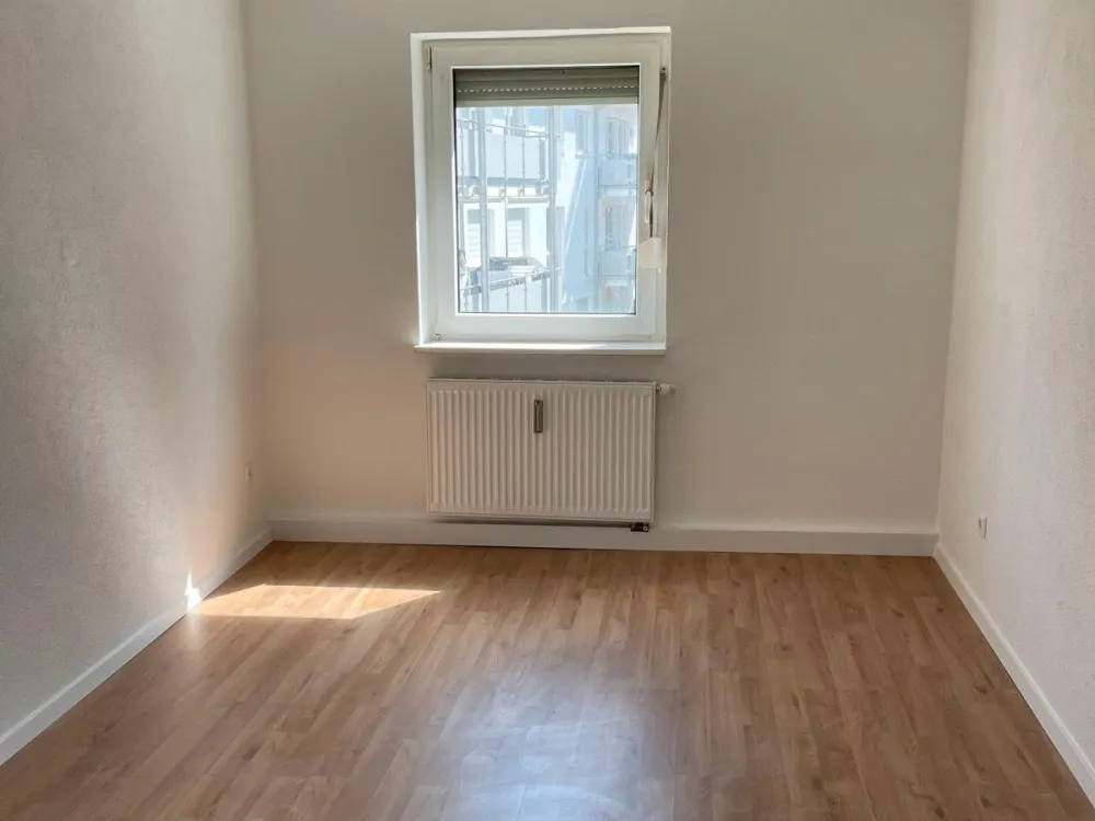 4 Zimmer Wohnung saniert Altbach