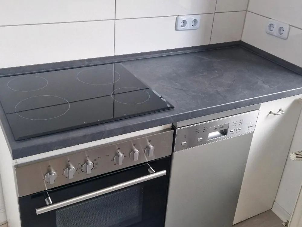 84 sqm - First occupancy after renovation - new kitchen - in IGB