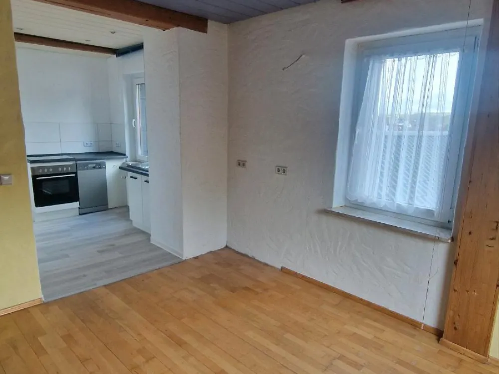 84 sqm - First occupancy after renovation - new kitchen - in IGB