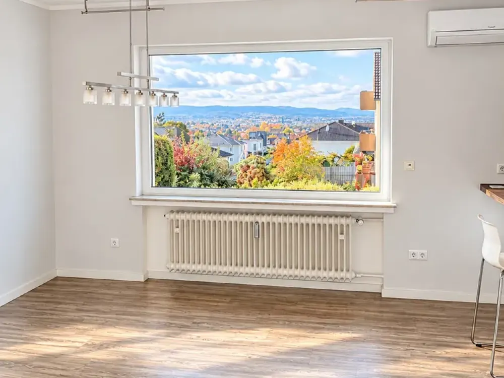 Provisionsfrei: 3-Zimmer-Wohnung 100m² mit Herkulesblick, großer Terrasse & Klimaanlage