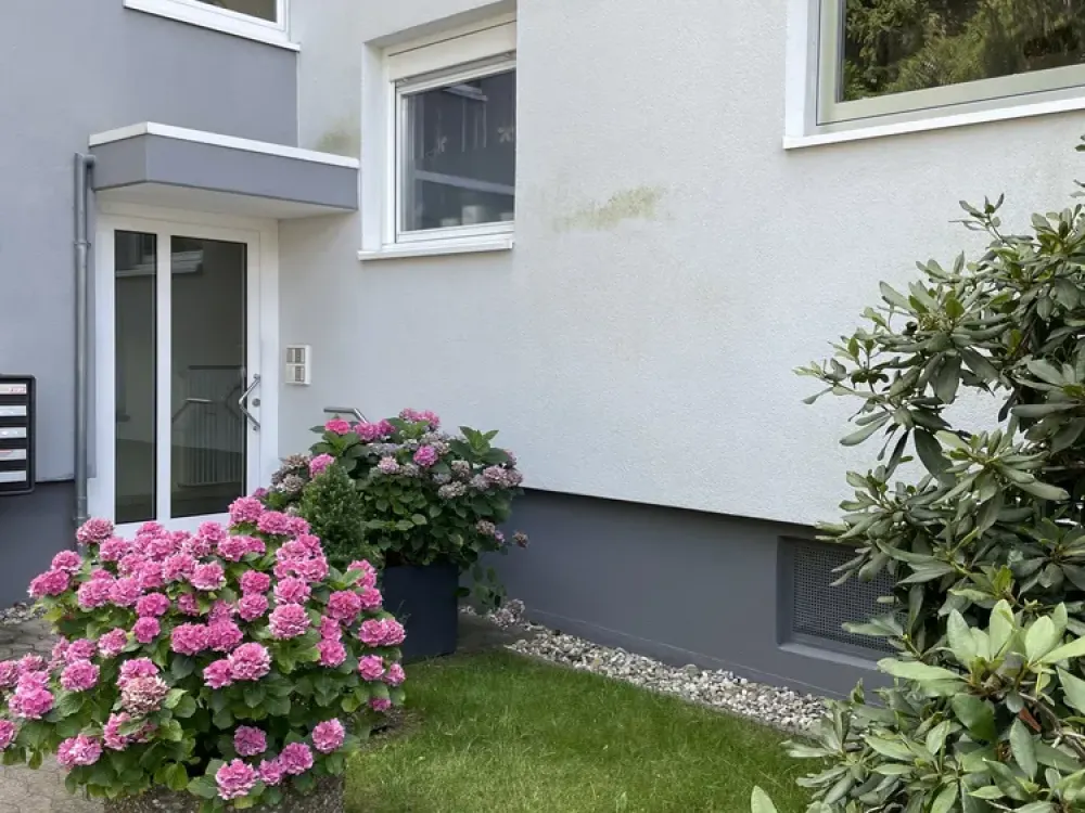 Modernized 2-Room Apartment in Saarbrücken