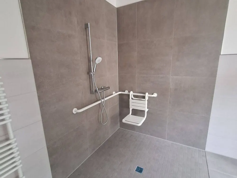 +++NEU+++BARRIEREFREIE 2-ZI-WHG+++RENOVIERT+++WOHNKÜCHE+++BELIEBTES REUDNITZ+++TOP GRUNDRISS+AUSSTATTUNG+++GUTE INFRASTUKTUR+++