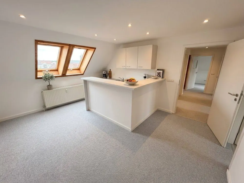 Including Built-in Kitchen: Renovated 2-Room Apartment in First Occupancy