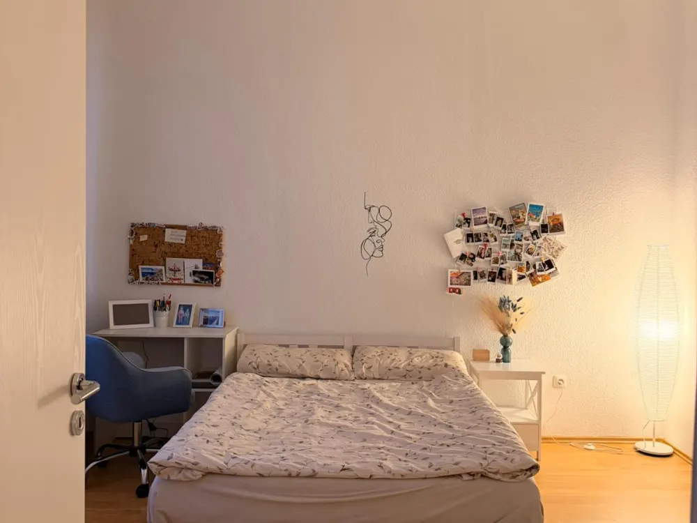 2 zimmer, zentral, Balkon, Einbauküche