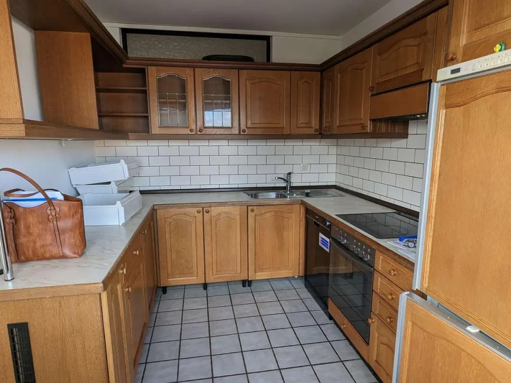 Großzügige 2 Zi. Whg. mit großer Dachterrasse Jacuzzi Klimaanlage und Kamin in begehrter Wohnlage