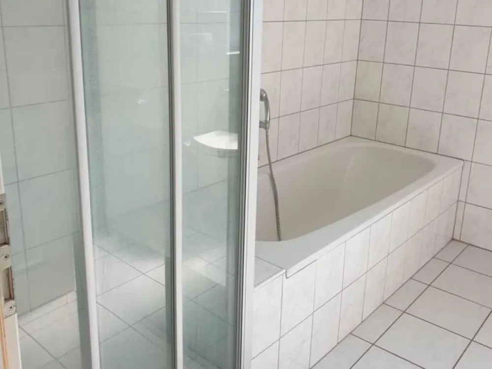 Schöne helle Dachgeschosswohnung im Zentrum von Saarwellingen