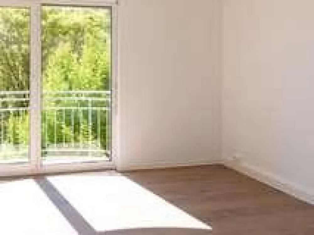 NEU: Erstbezug! Hochwertige & barrierearme 2-Zi.-Wohnung in Frankfurt Sachsenhausen