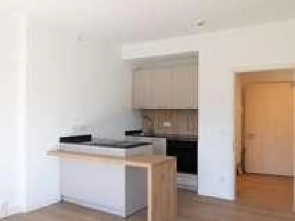 NEU: Erstbezug! Hochwertige & barrierearme 2-Zi.-Wohnung in Frankfurt Sachsenhausen