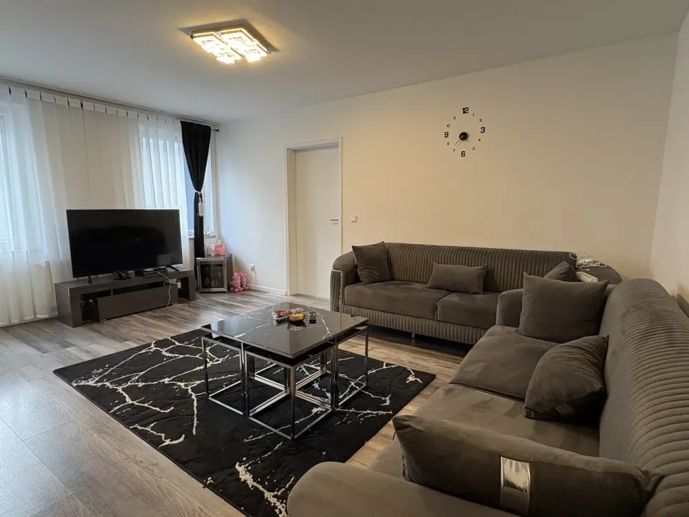 Top Lage! Saniertes 2- Zimmer Apartment in der nähe der Königsallee