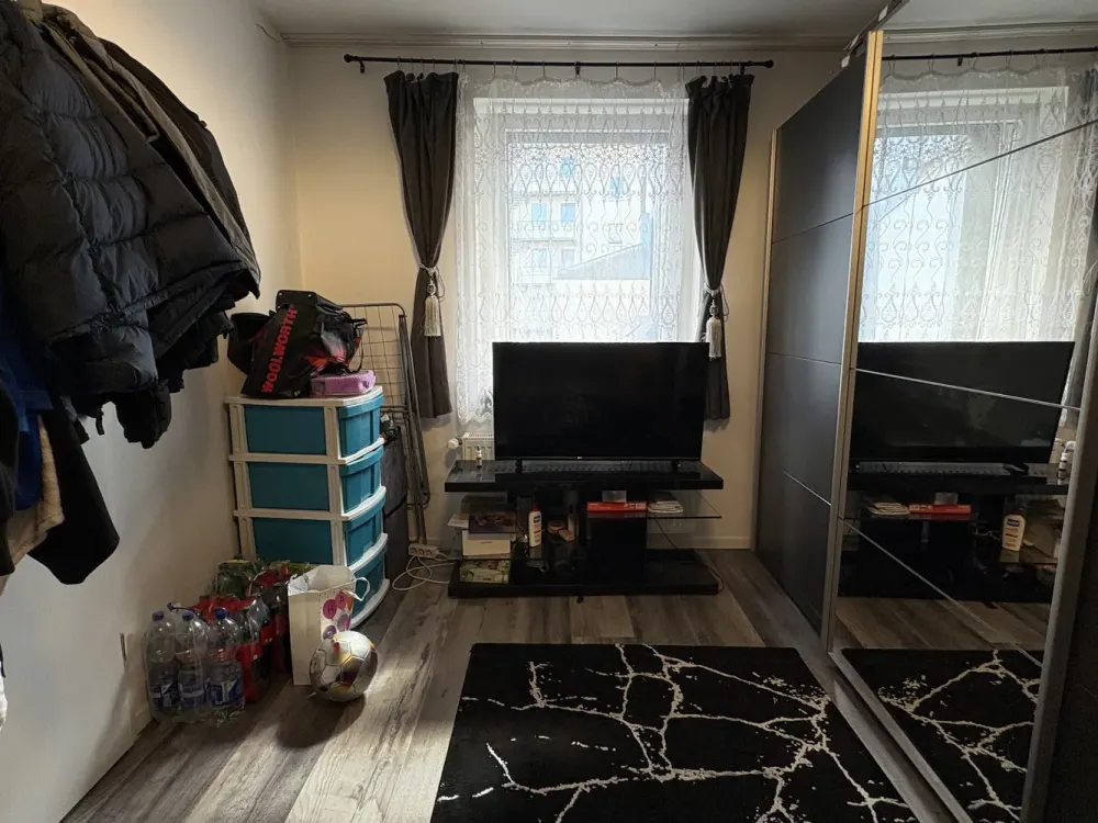Top Lage! Saniertes 2- Zimmer Apartment in der nähe der Königsallee