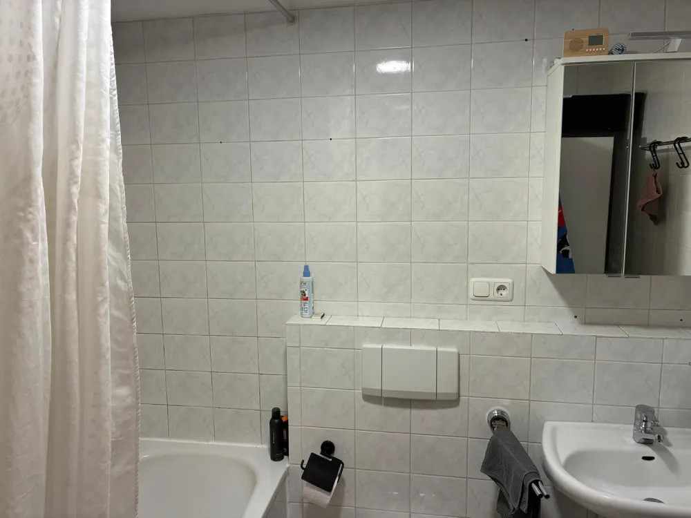55 qm DG Wohnung in Köln-Merkenich