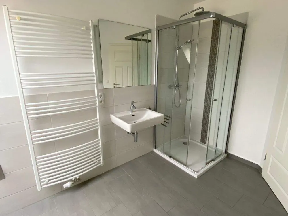 FREIE MAISONETTE 4-(T)RAUM-WOHNUNG, PERFEKT FÜR FAMILIEN IM DENKMAL IN LEIPZIG MÖCKERN