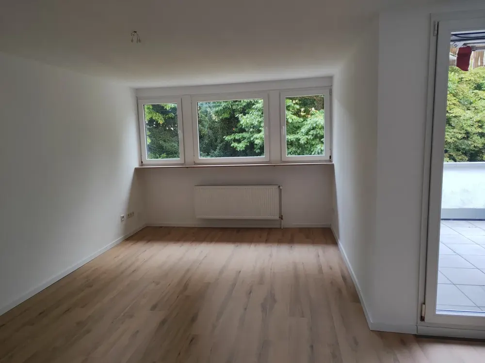 Ansprechende 3-Zimmer-Dachgeschosswohnung mit Sonnenbalkon in ruhiger Lage von Hohenlimburg!