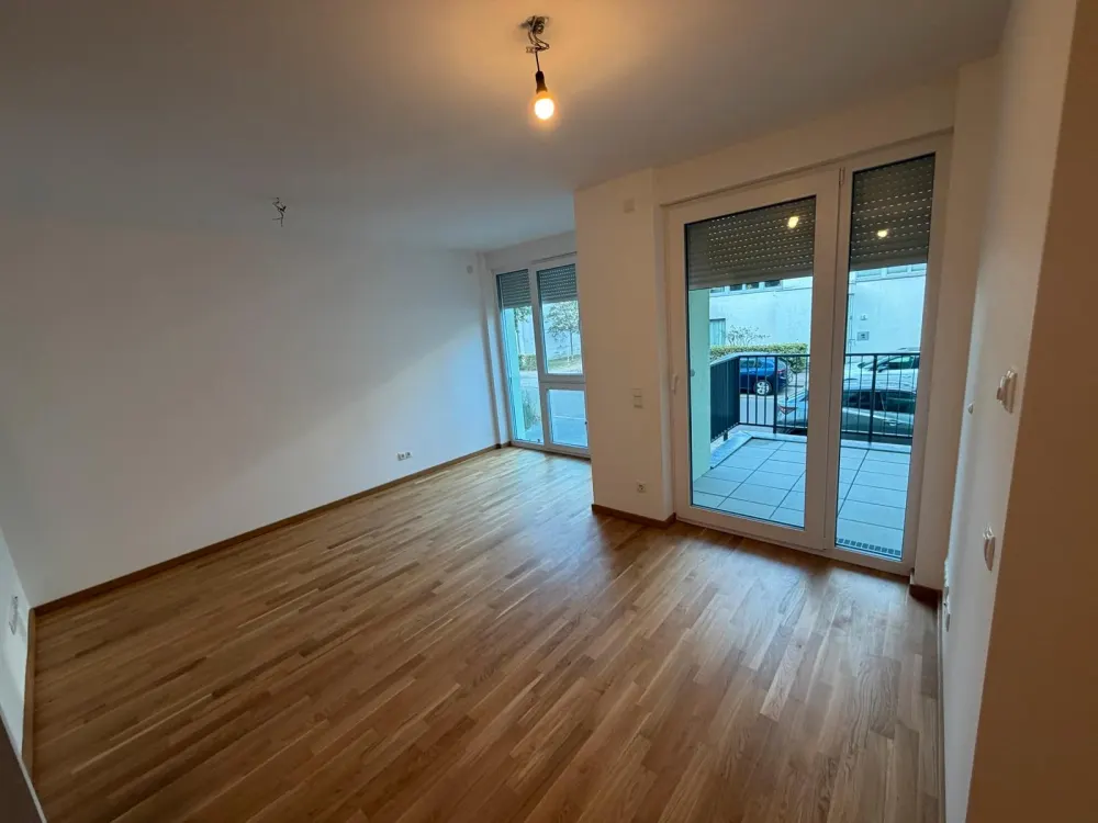 2,5-Zimmer-Neubauwohnung mit Balkon in Hakenfelde, sofort frei