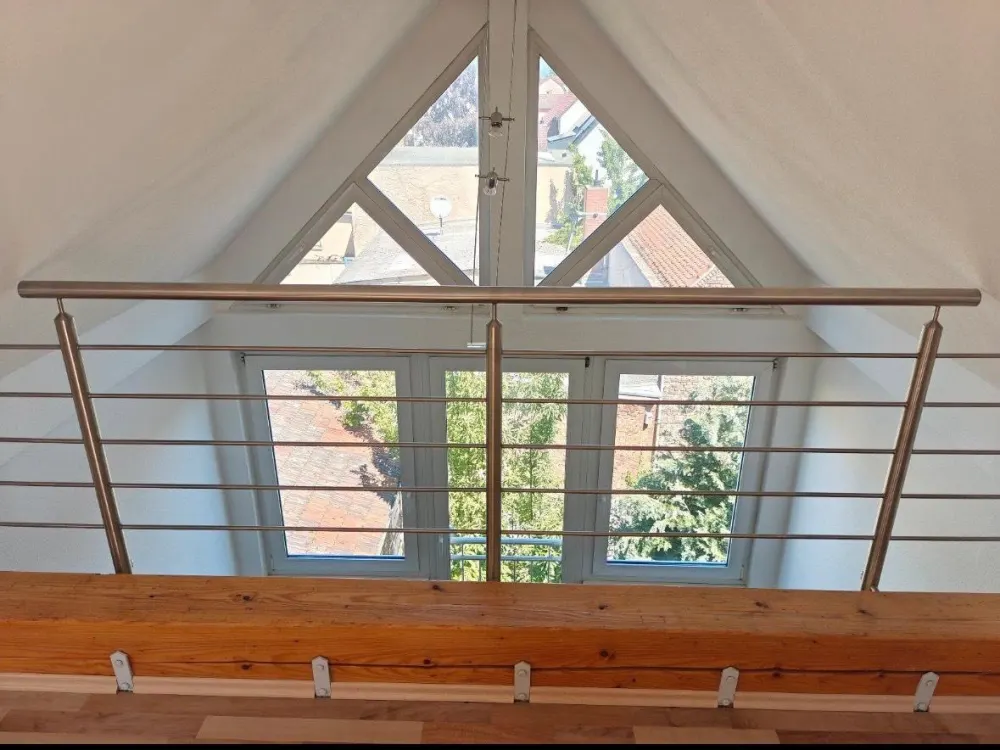 2,5 Zimmer Maisonette Dachgeschosswohnung im Frankfurt Sindlingen