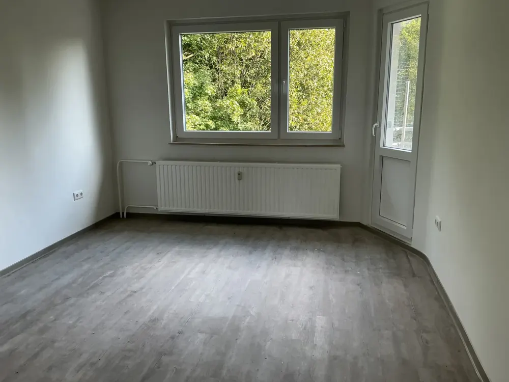 Individual 2-Room Apartment with Balcony