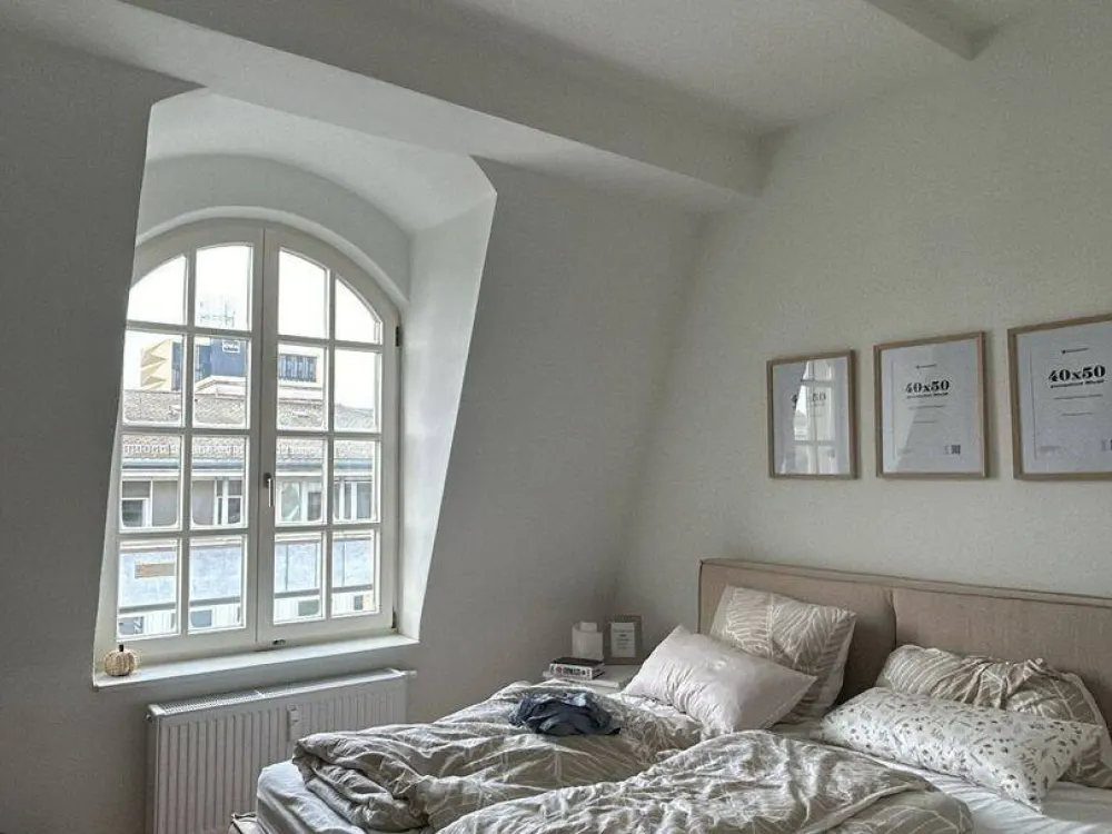 Modern centrally located 2-room apartment