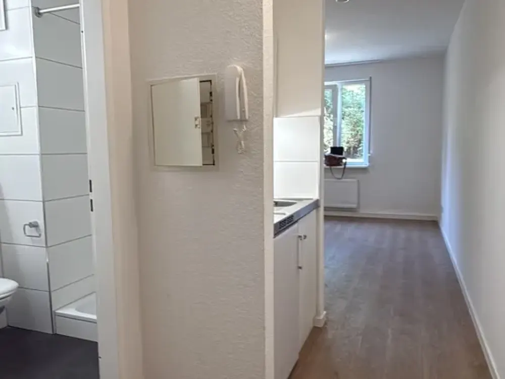 Schöne Singlewohnung zu vermieten mit Pantryküche(Whg.70)