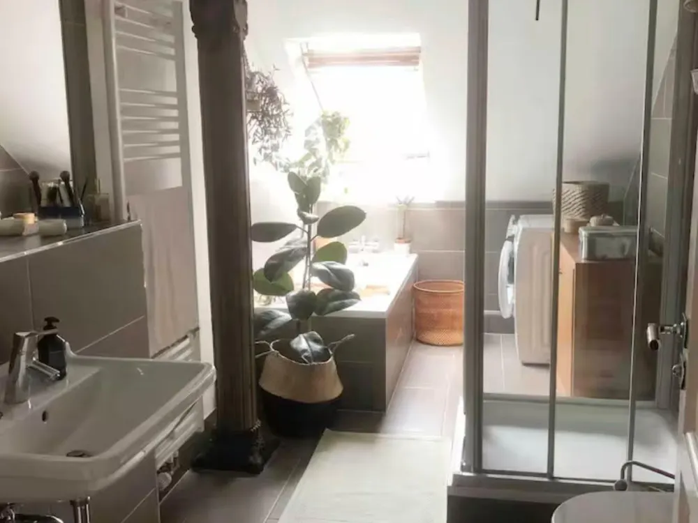 شقة ميزونيت متاحة من 01.10.