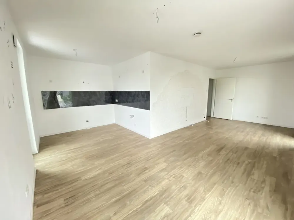 Helle 2-Zimmer-Wohnung mit Balkon und Wasserblick, barrierefreie Objektgestaltung, provisionsfrei