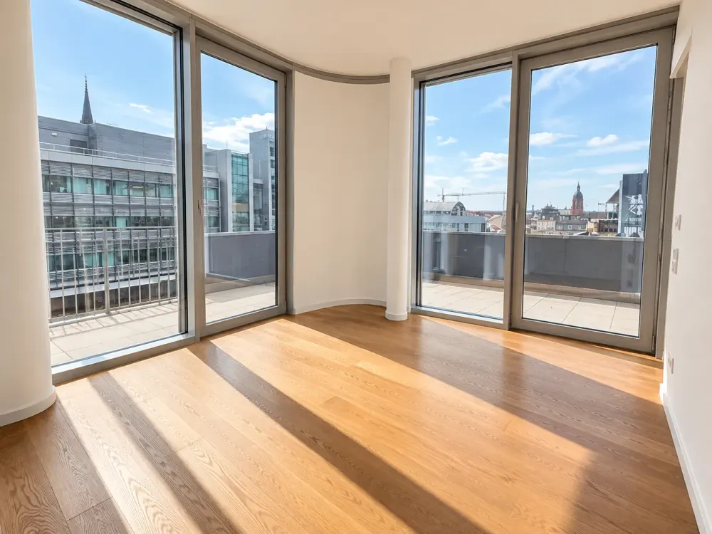 Exclusive 2-Room Penthouse in the Heart of Frankfurt
