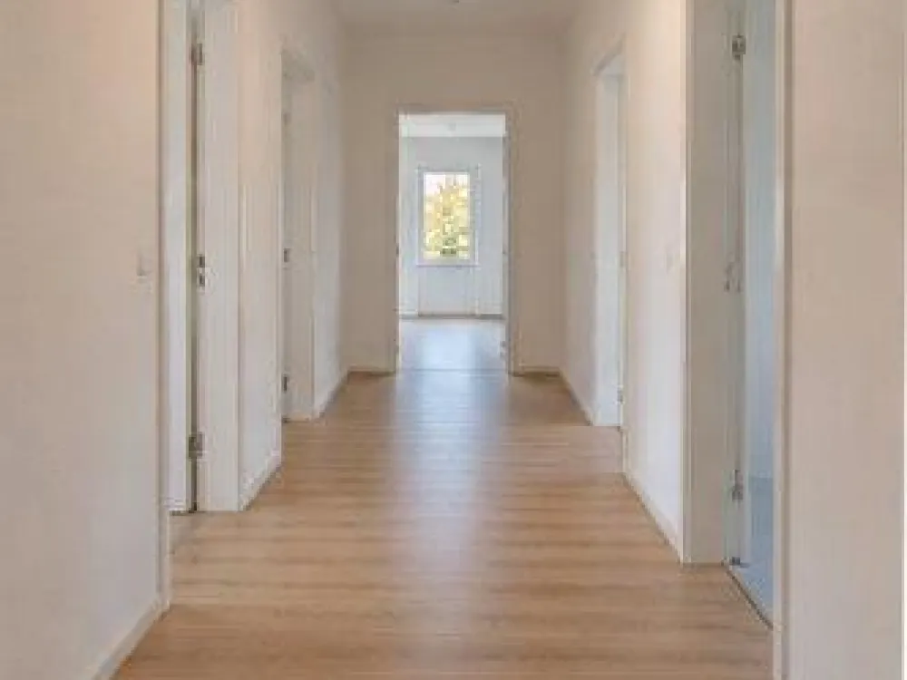 Nachmieter 3 Zimmer Wohnung (Anmeldung Jobcenter erforderlich)