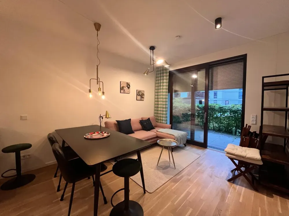 Neues Lebensgefuhl: 2-Zimmer-Wohnung in Berlin-Prenzlauer Berg