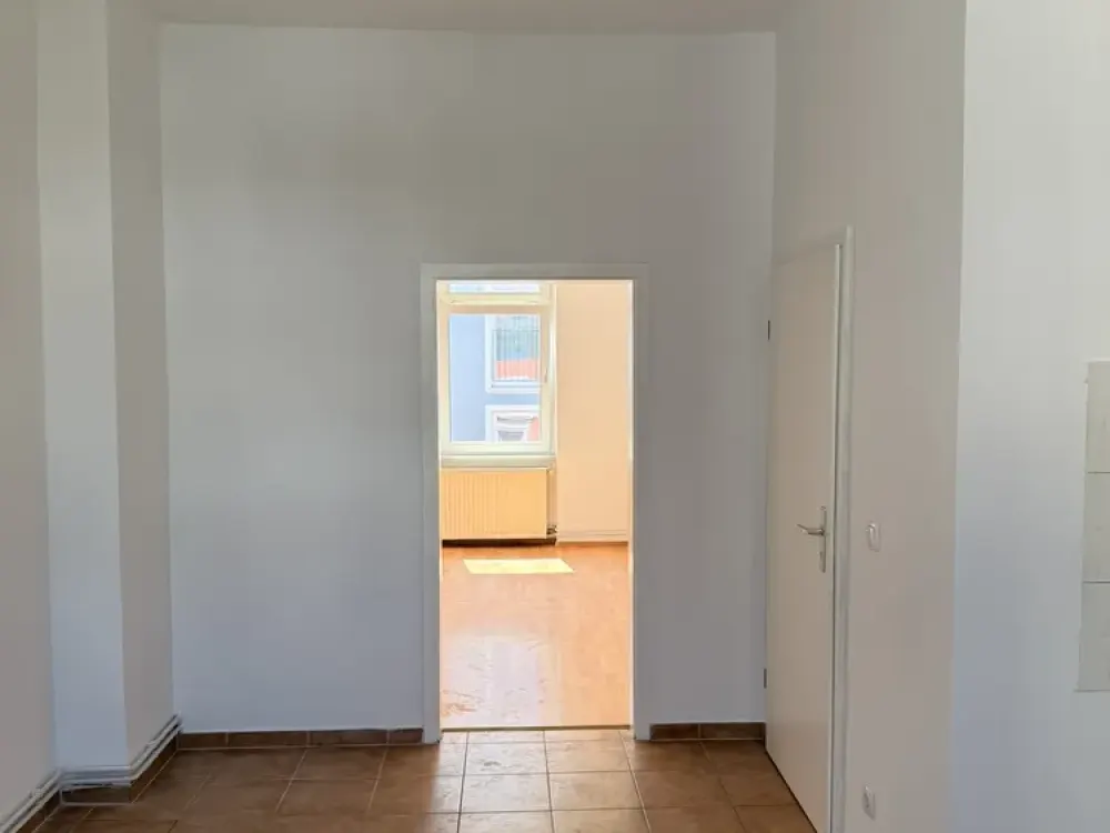 Helle 2 ZKB Wohnung in Offenbach zu vermieten