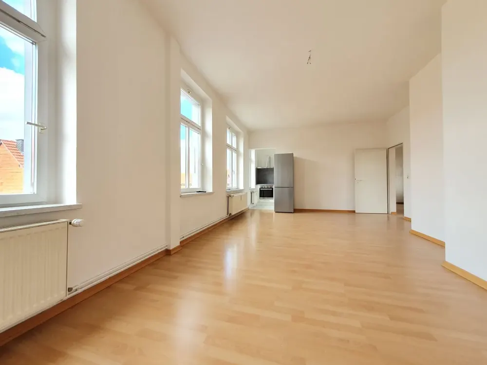 Sehr geräumige 2-Zimmerwohnung mit toller Einbauküche ohne Ablöse!