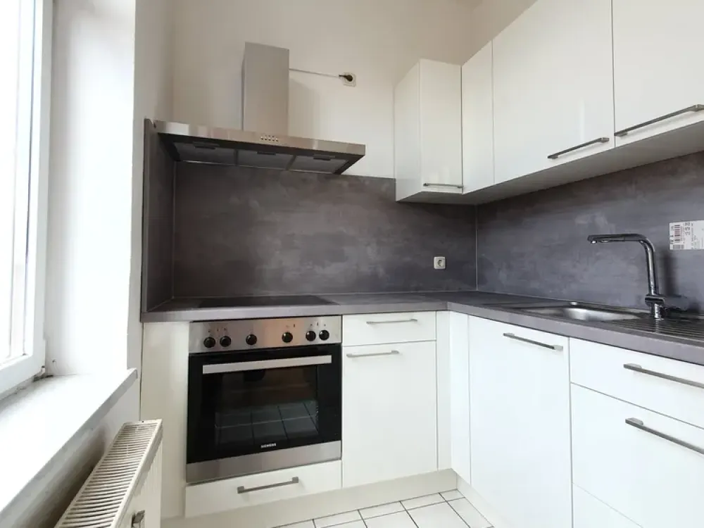 Sehr geräumige 2-Zimmerwohnung mit toller Einbauküche ohne Ablöse!