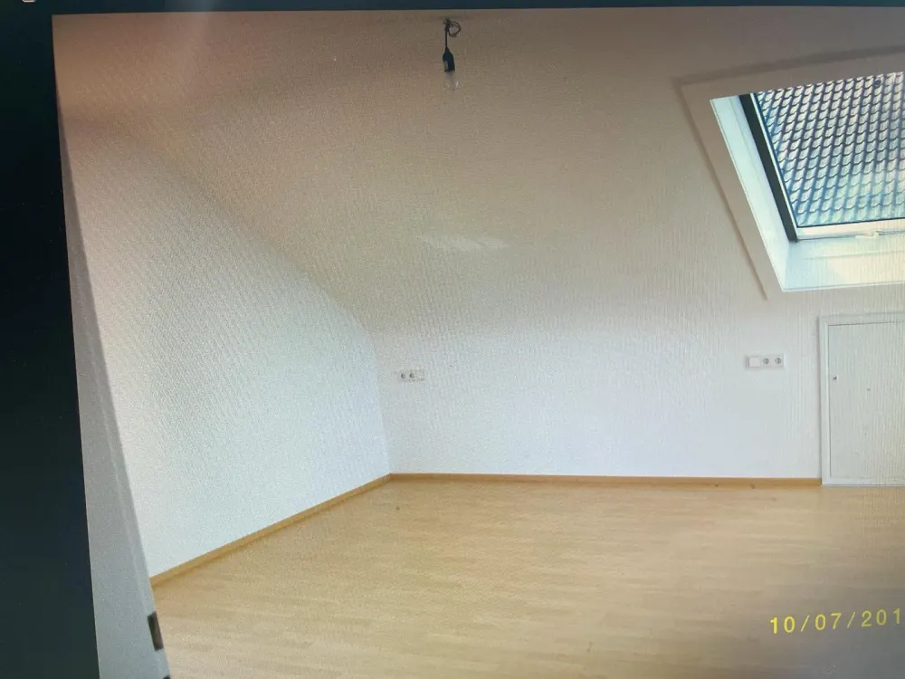 Sonnige 4-Zimmer Dachgeschosswohnung in Leinfelden