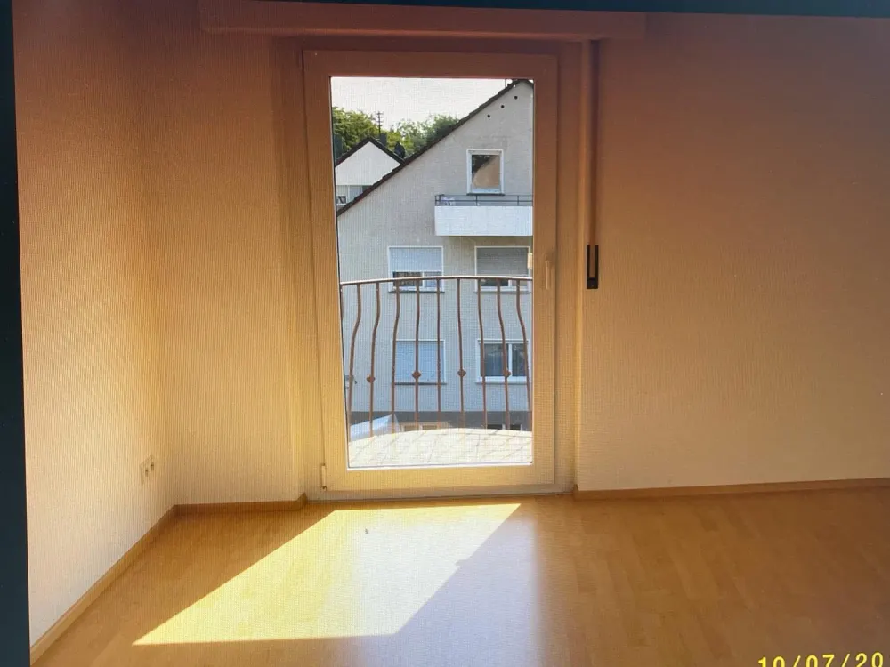 Sonnige 4-Zimmer Dachgeschosswohnung in Leinfelden